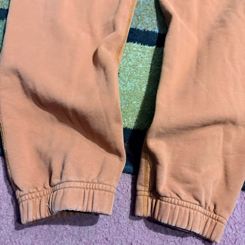 Reigning Champ Midweight Terry Sweatpants – Rust Orange - Picture 4 of 7